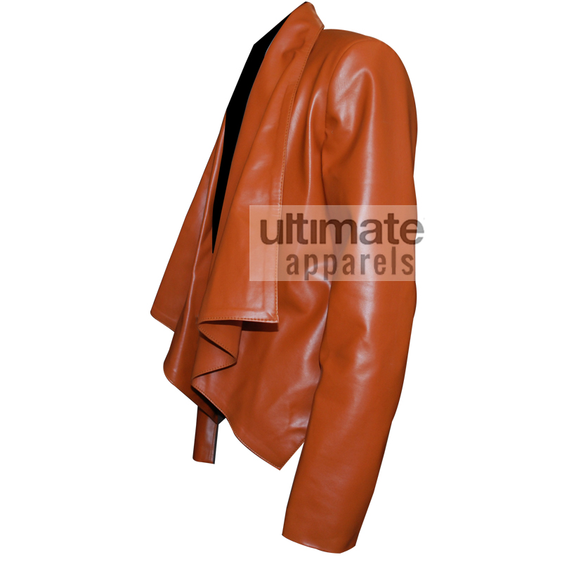 2-two-broke-girls-beth-behrs-caroline-channing-jacket