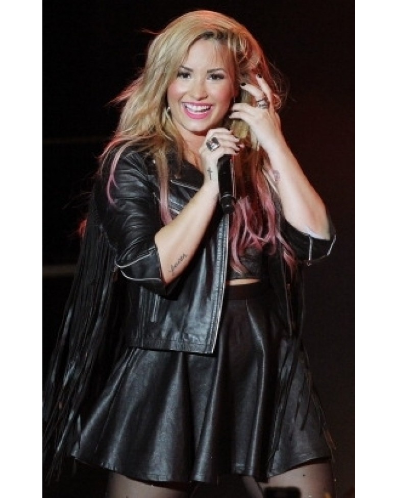 Demi-lovato-fringe-black-leather-jacket