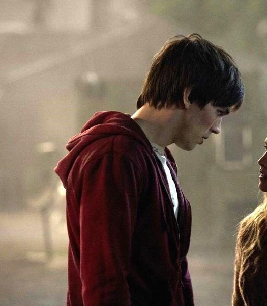 Warm-Bodies-Nicholas-Hoult-Hoodie