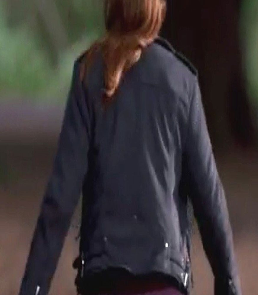 Fate-The-Winx-Saga-Abigail-Cowen-Black-Leather-Jacket3