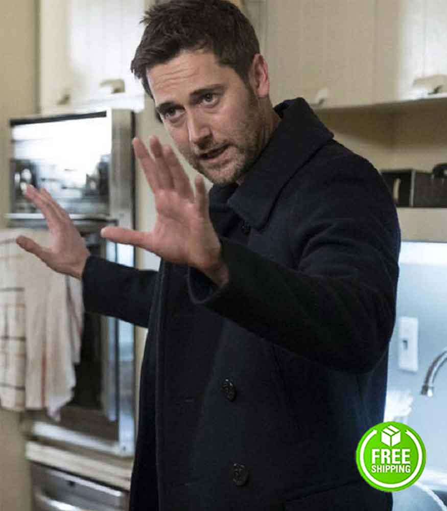 ryan-eggold-the-blacklist-coat