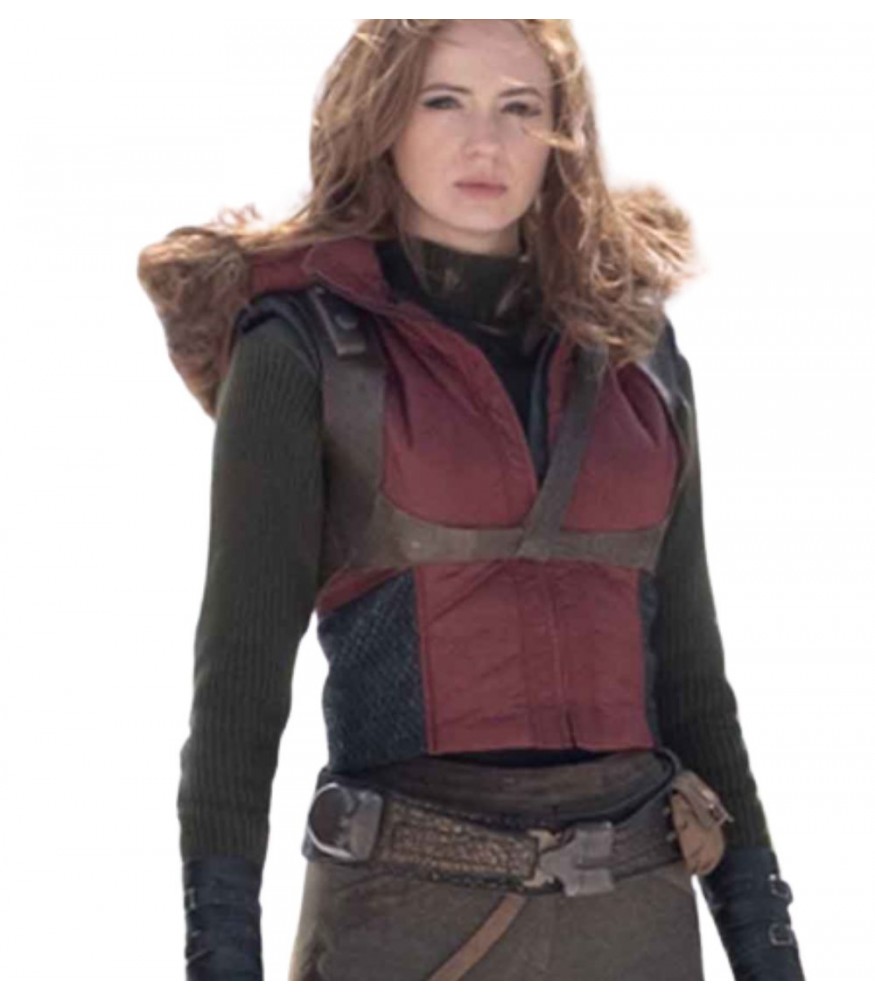 Jumanji-3-Karen-Gillan-Vest