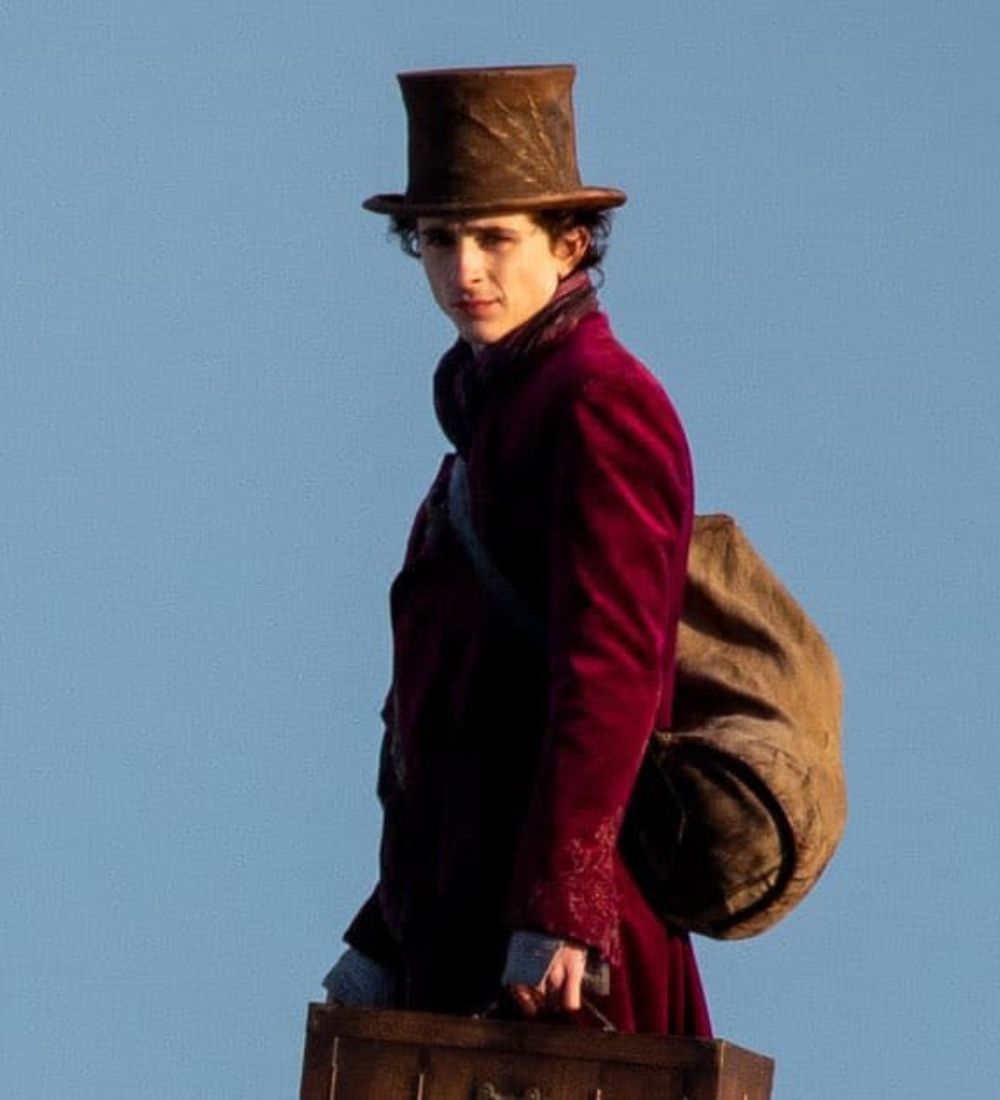 Wonka-Timothée-Chalamet-Young-Willy-Wonka)-Maroon-Trench-Coat