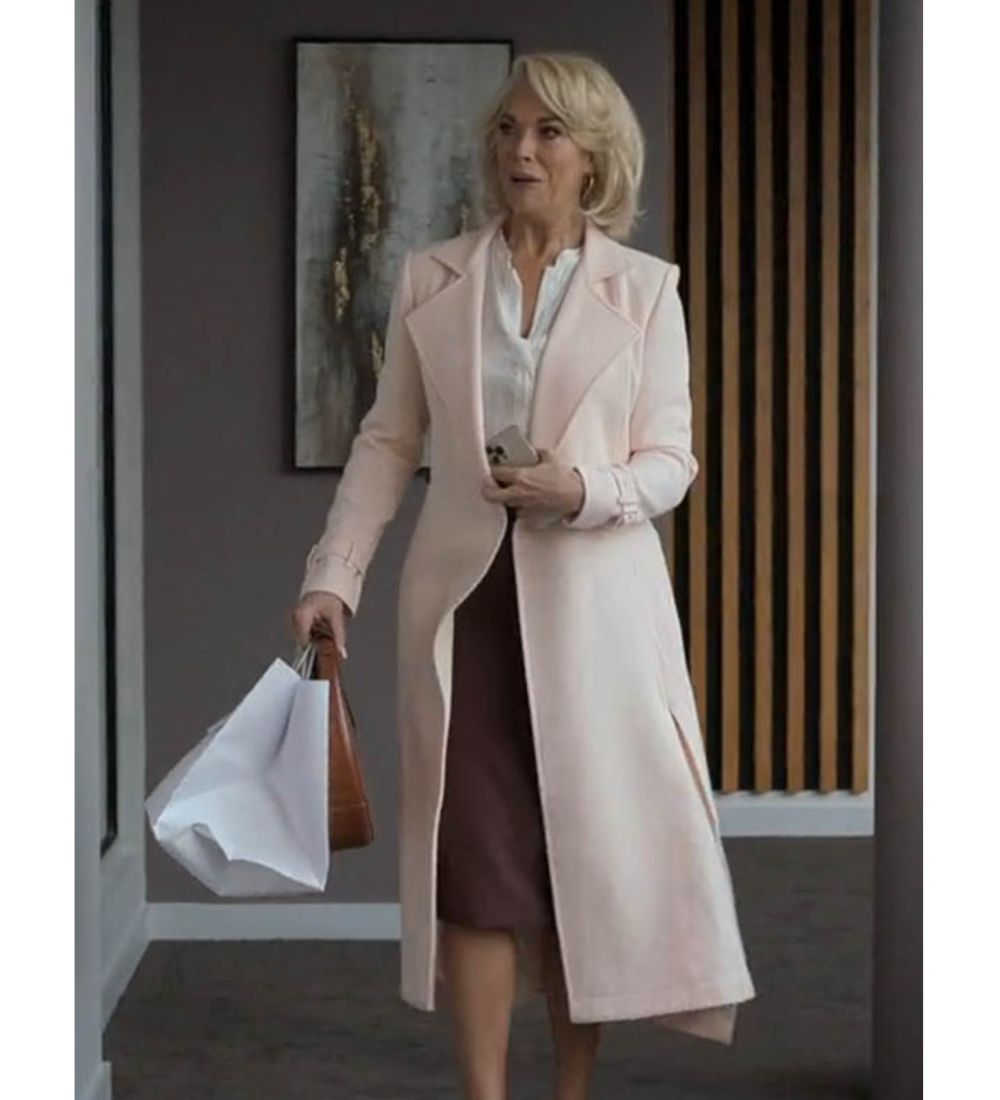 Ted-Lasso-S3-Rebecca-Welto-Coat-4
