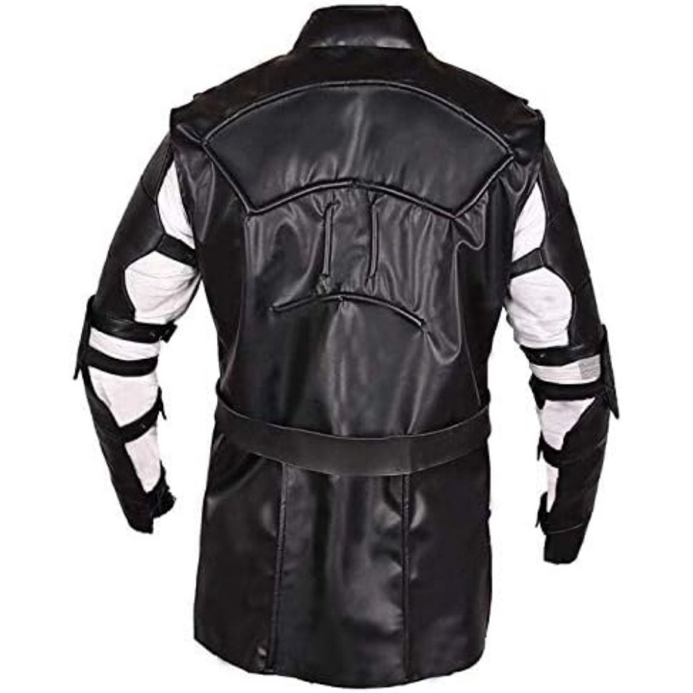 avengers-endgame-clint-barton-black-jacket
