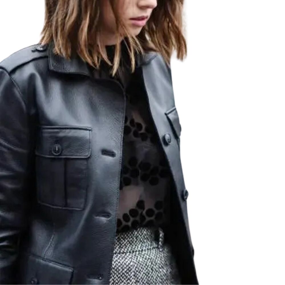 stranger-things-maya-hawke-leather-coat