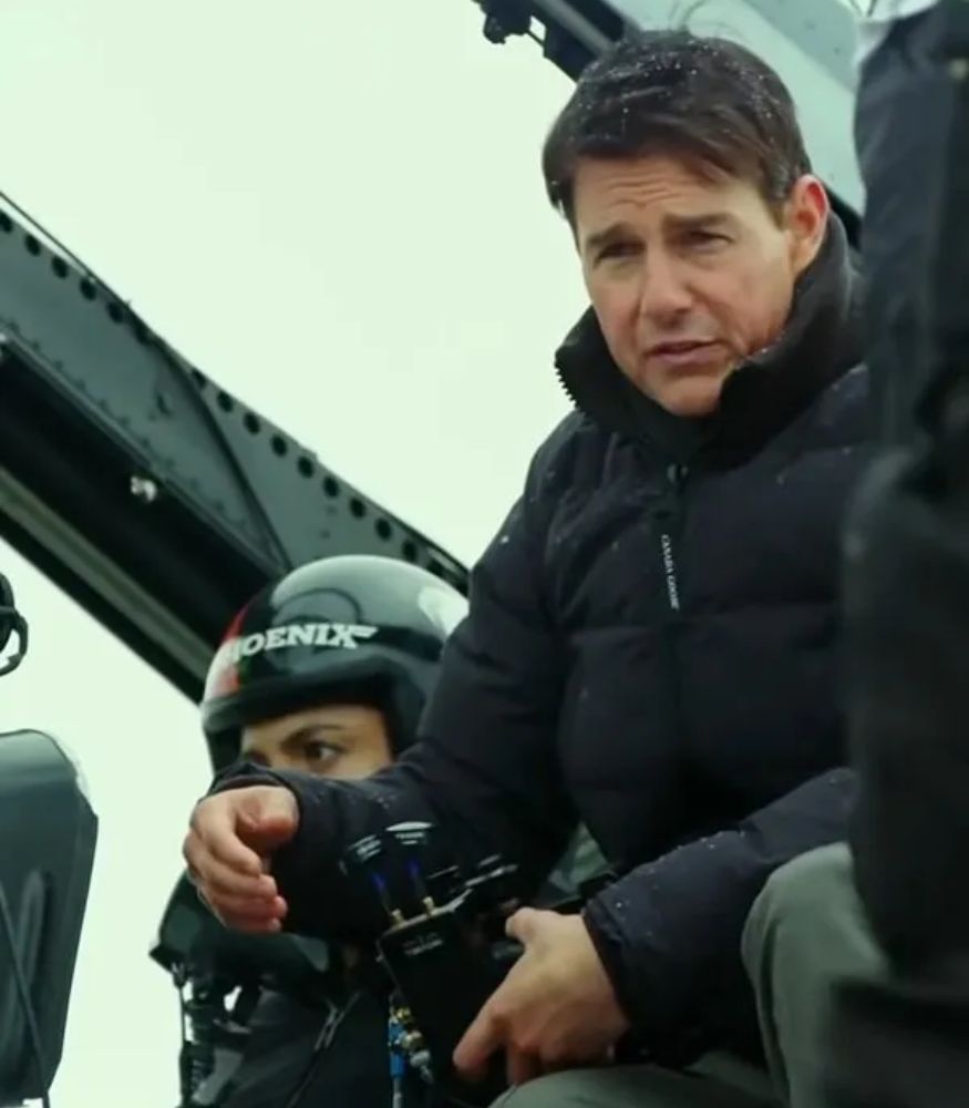 TOP GUN MAVERICK TOM CRUISE BLACK PUFFER JACKET