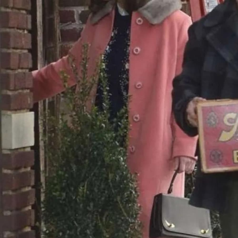 Eileen 2023 Thomasin Mckenzie Pink Wool Coat