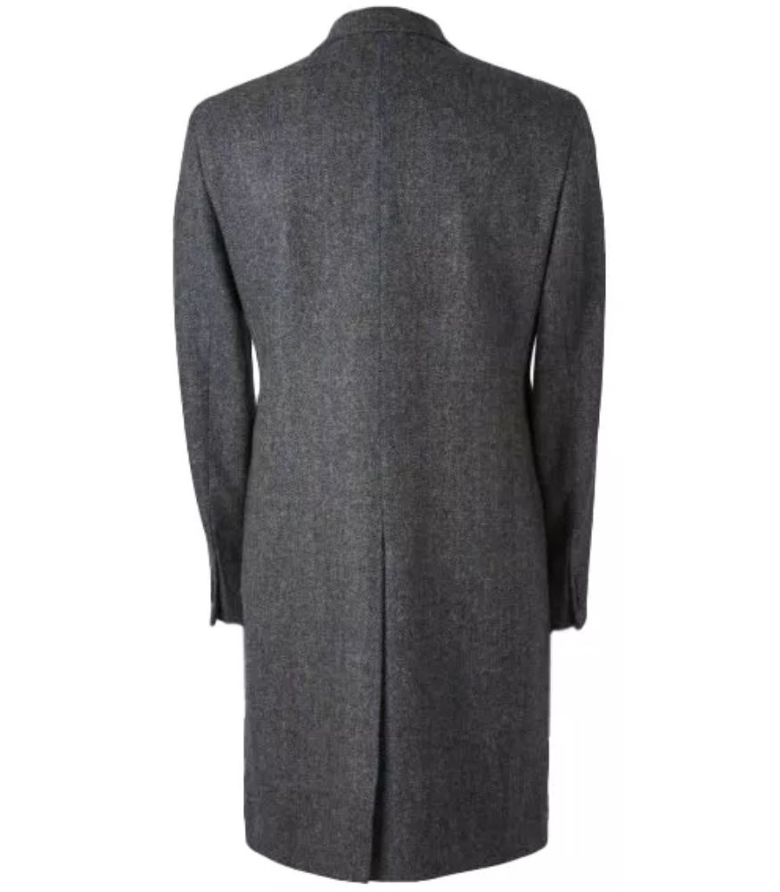 LUTHER IDRIS ELBA GREY COAT